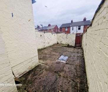 Gladstone Street, St. Helens, WA10 - Photo 4