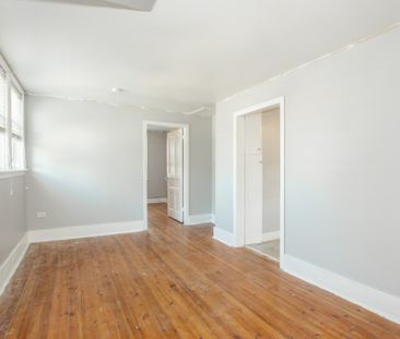 43 River Rd, Welland - 2 Bedroom Upper Unit - Photo 3