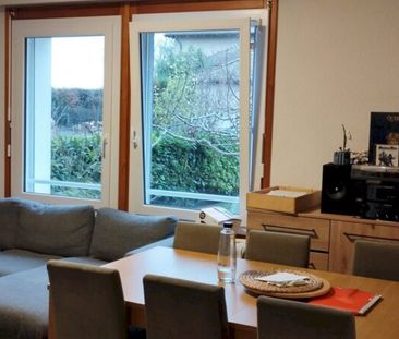 Bel appartement de 3 pièces au rez-de-chaussée - Photo 2