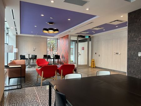 Fully Furnished, Condo Inspired Apartments Minutes to uOttawa - Photo 2