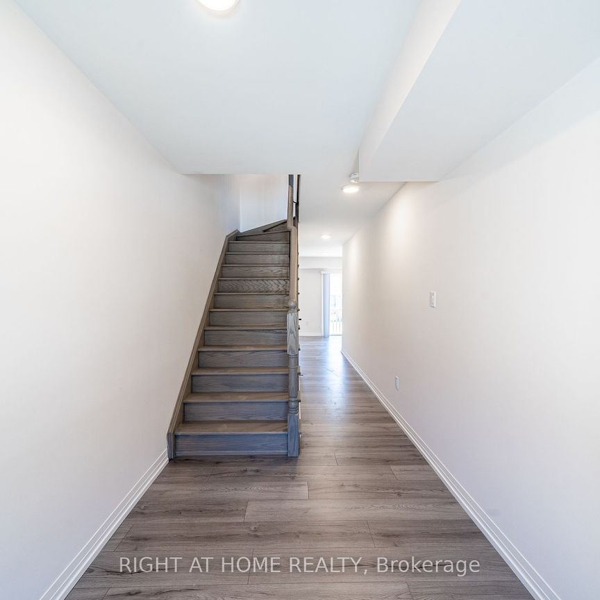 Townhouse For Lease | E8116326 - Photo 1