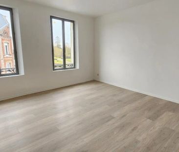 Appartement à louer 4 pièces 101.84m² - Photo 4