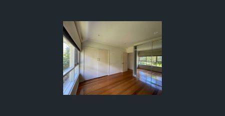 3 Bedroom house in Doncaster Primary and Secondary school zone - Photo 3