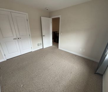 For Lease - 2362 Natasha Circle, Oakville, Ontario - Photo 1