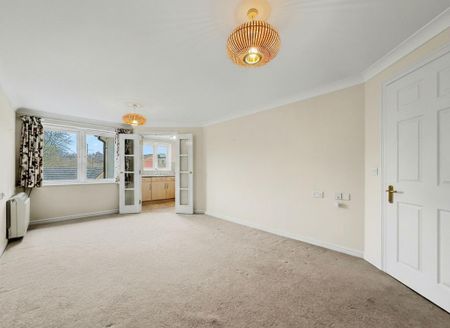 2 bedroom flat to rent - Photo 2