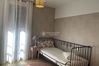 Se alquila en el Palm Mar adosado de lujo con 3 dormitorios