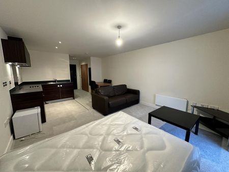 Studio to rent - Photo 4