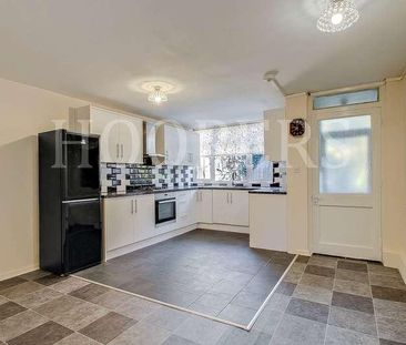 Rainborough Close, London, NW10 - Photo 5