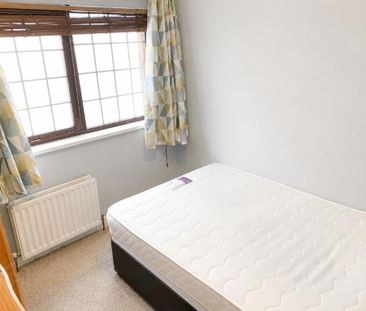 Apartment 3 111 Eglantine Avenue, Belfast, BT9 6EX - Photo 2