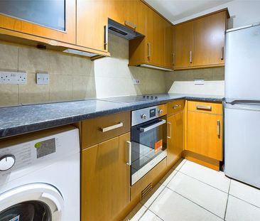 Abbotsmede Close Strawberry Hill, Twickenham - 1 bedroomProperty fo... - Photo 6