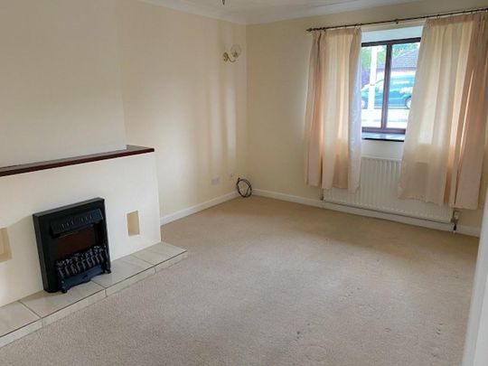 2 bedroom semi-detached bungalow to rent - Photo 1