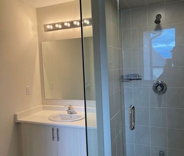 For Lease - 3315 Sixth Line, Oakville, Ontario - Photo 2