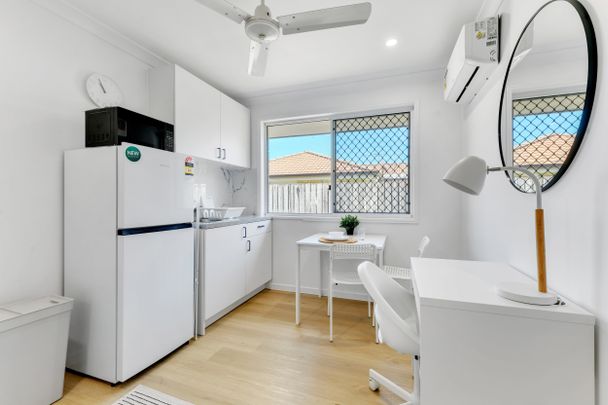 Morayfield - Photo 1