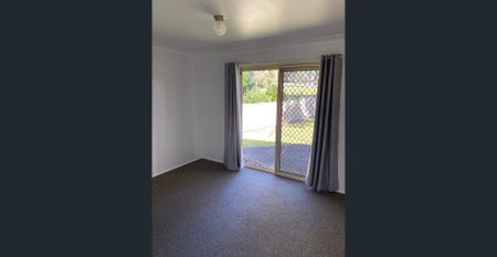 WELL PRESENTED NEAT & TIDY 2 BEDROOM UNIT!!! - Photo 5