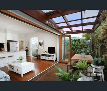 19 Norfolk Street, Maidstone, Vic 3012 - Photo 4