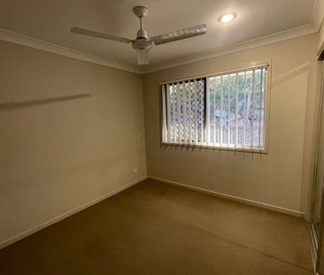 Attractive Family Home! - Photo 2