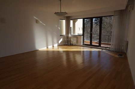 Sunny Three Bedroom Apartment with Terrace, Primaverii - Photo 5