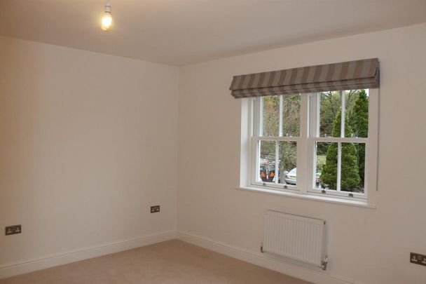 2 bedroom semi-detached house to rent - Photo 1