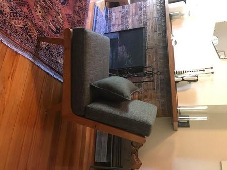 St Kilda West - Photo 3