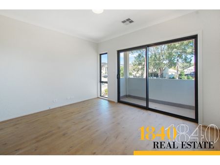 Modern Family Living! - Photo 4