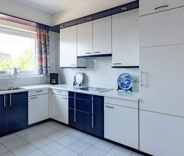 Appartement te huur in Berchem voor € 1.200 met 2 slaapkamers - Foto 3