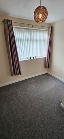 3 bedroom detached house to rent - Photo 4