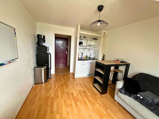 Location Appartement 2 pièces 27m² - Photo 1