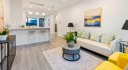 3Beds Townhouse with Garage in Mangere - Photo 2