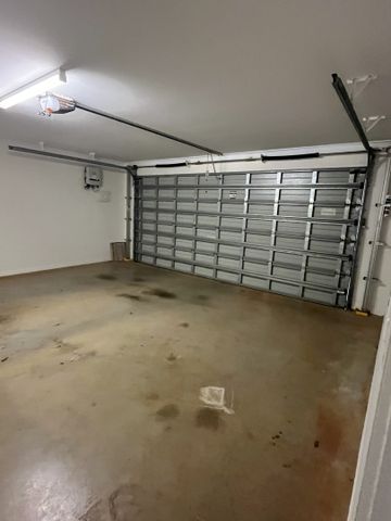 1/191 Barolin Street, Avenell Heights QLD 4670 - House For Rent - $490 | Domain - Photo 3