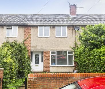 3 Bed House - Photo 1