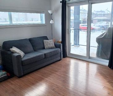 4 et demi à louer *animaux acceptés* - Photo 1