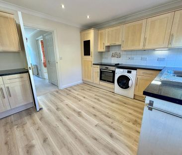 2 bedroom terraced house to rent - Photo 5