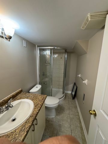 For Lease - 9 Elsmere Road Unit# Basement, Brampton, Ontario - Photo 5