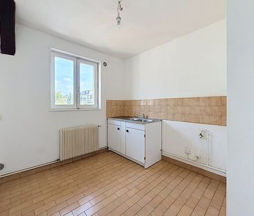 Location Appartement 2 pièces 47m² ROUEN 76000 - Photo 2