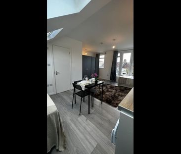 Studio Flat, Tunley Road, NW10 - Photo 4