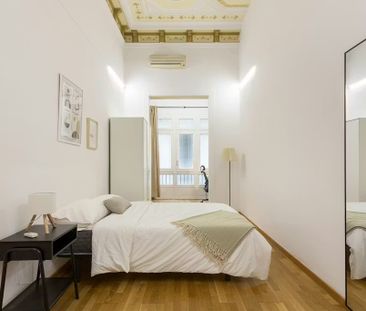 Avinguda del Marquès de l'Argentera, Barcelona, Catalonia 08003 - Photo 2