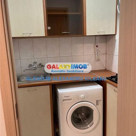 Spre inchiriere garsonieră mobilată și utilată Rond Alba Iulia - Fotografie 4
