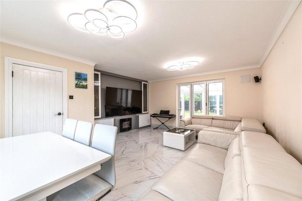 3 bedroom detached house to rent - Photo 1