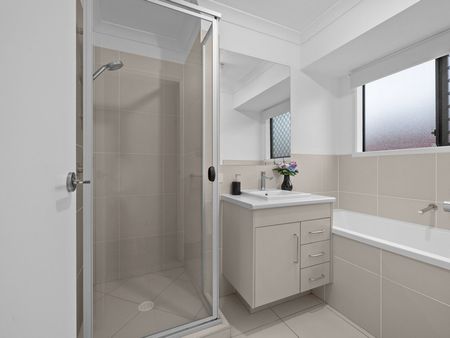 8 Calandra Street, Redbank Plains QLD 4301 - House For Rent | Domain - Photo 5