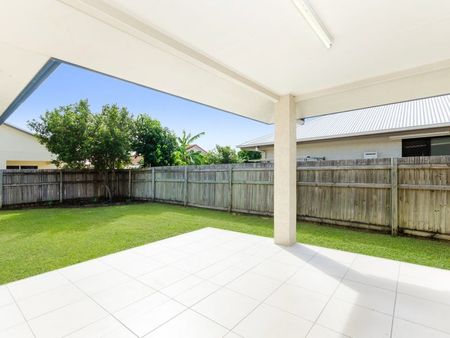 22 Cedarbrook Terrace, Idalia QLD 4811 - House For Rent | Domain - Photo 3