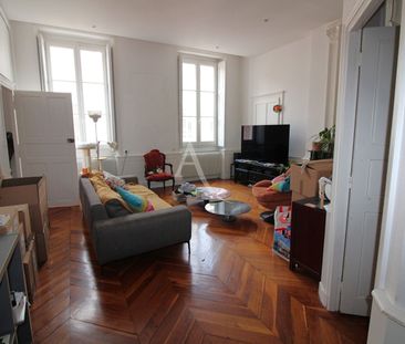 Location Appartement 3 pièces 90m² - Photo 2
