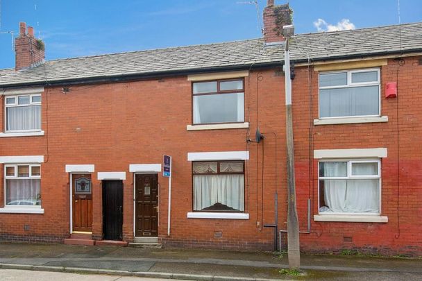 2 bedroom house to rent - Photo 1