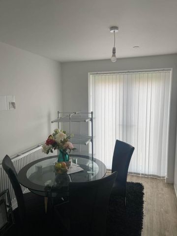 1 bedroom in a house share to rent - Photo 5