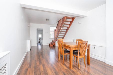 2 bedroom terraced house to rent - Photo 3