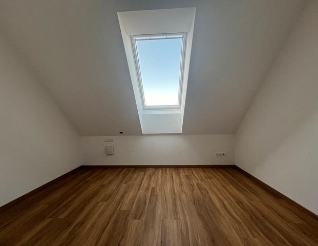 4 Zimmer Dachgeschosswohnung - Nachmieter gesucht - - Photo 1