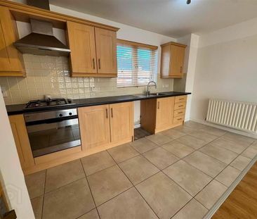 Apt 6 Oak Villa, 1 Sliabh Dubh View, Belfast, BT12 7SD - Photo 4