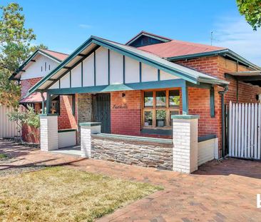 Fully furnished home– Close to Airport, CBD & Beaches - Photo 4