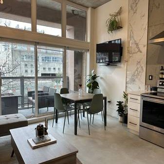 Stylish, Light-Filled Fully Furnished Loft in the Heart of S Granville - Photo 4