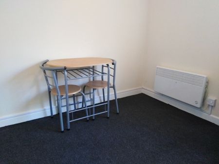 1 Bed Flat, Anfield, L6 - Photo 2