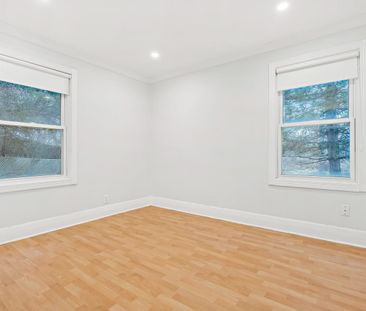 For Lease - 2 John Street, Halton Hills, Ontario - Photo 5